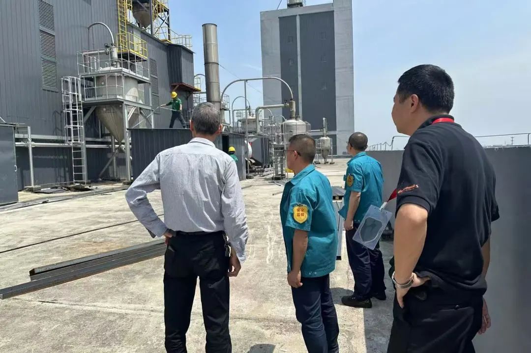 Changshu Polyester efectuează inspecții de siguranță înainte de vacanța din ziua de mai