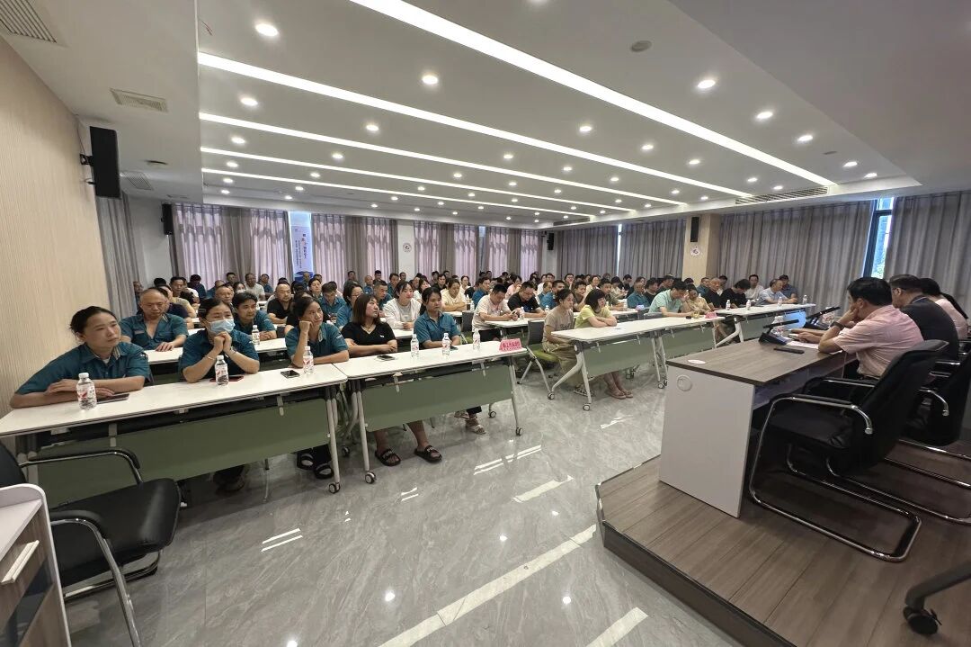 Changshu Polyester a organizat al treilea și al patrulea reprezentant al membrilor și conferințele reprezentante ale angajaților din sindicat